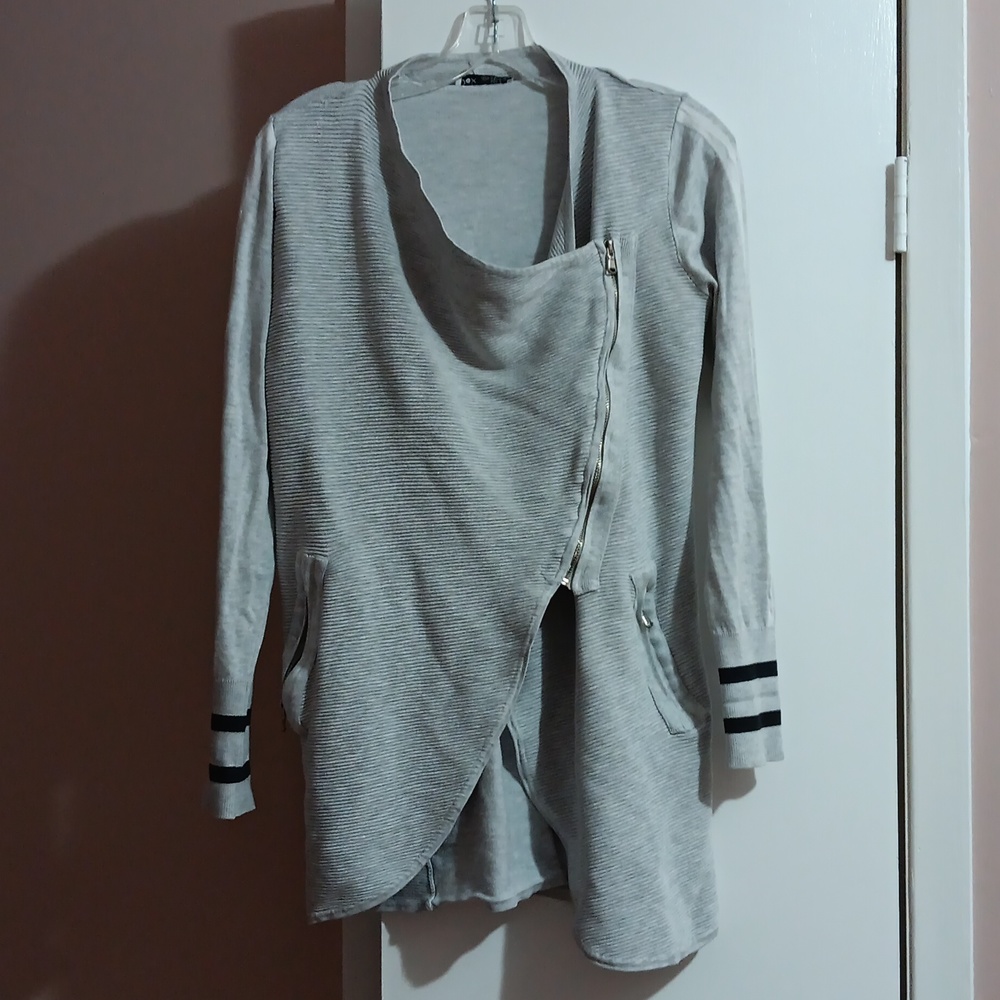 Dex‎ sweatshirt